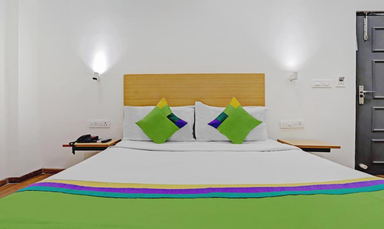 Treebo Trend Orient Avenue Nagpur Hotel Kültér fotó